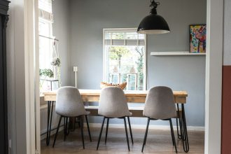 black and white dining table and chairs